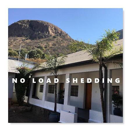 Lake Motel Hartbeespoort Bagian luar foto