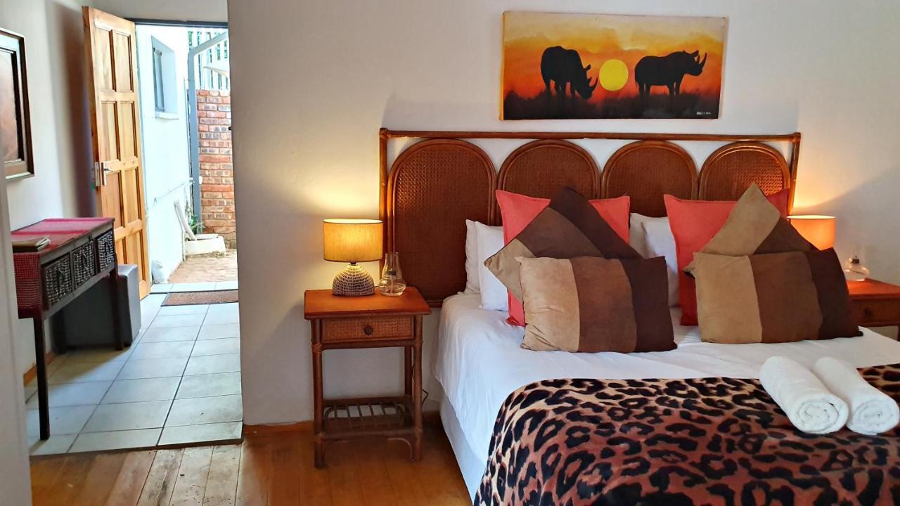 Lake Motel Hartbeespoort Bagian luar foto
