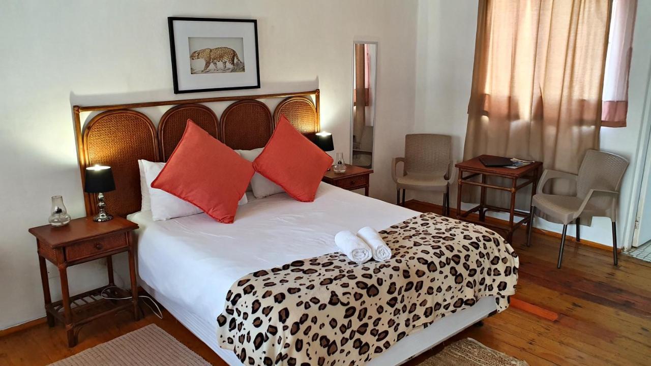 Lake Motel Hartbeespoort Bagian luar foto