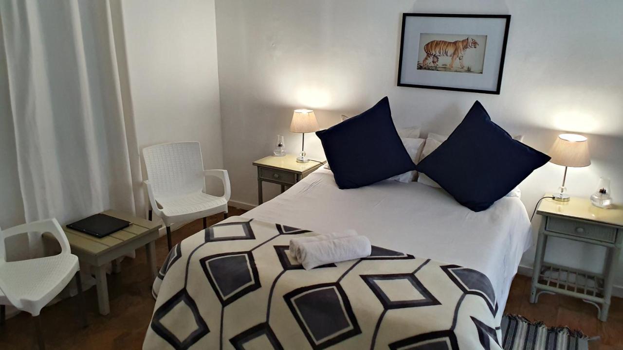 Lake Motel Hartbeespoort Bagian luar foto