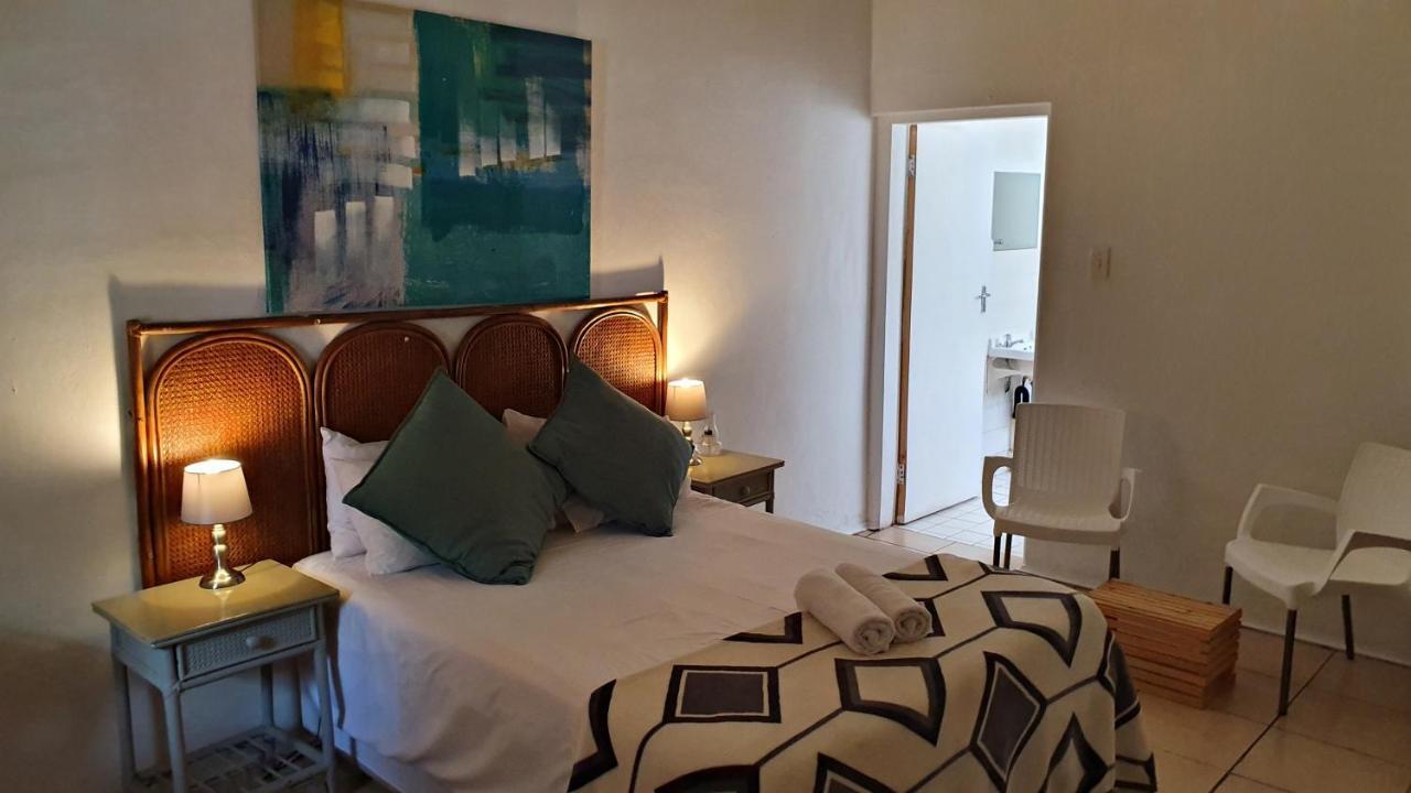 Lake Motel Hartbeespoort Bagian luar foto